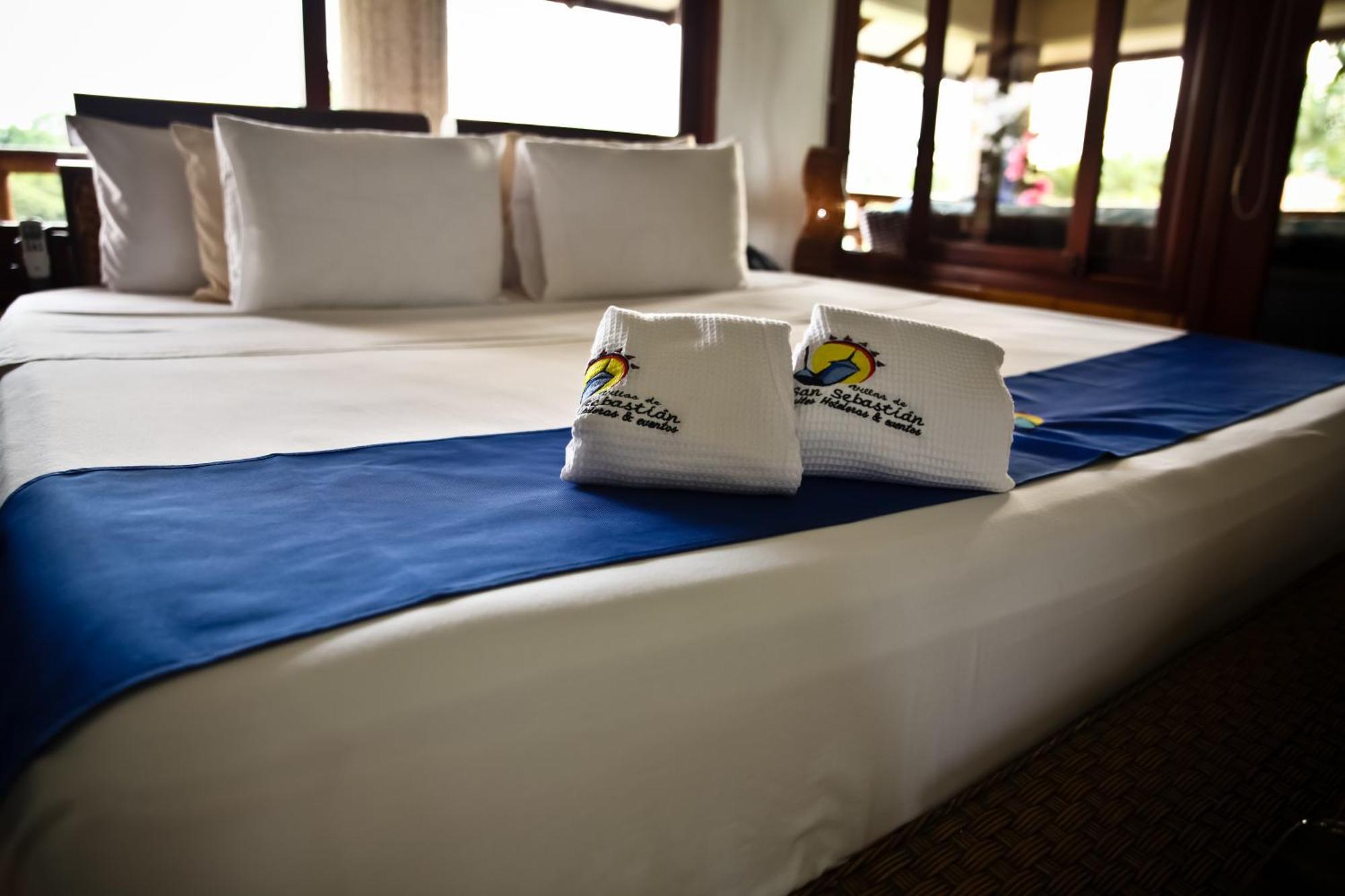 Hotel Boutique Villas De San Sebastian La Palmera Bilik gambar