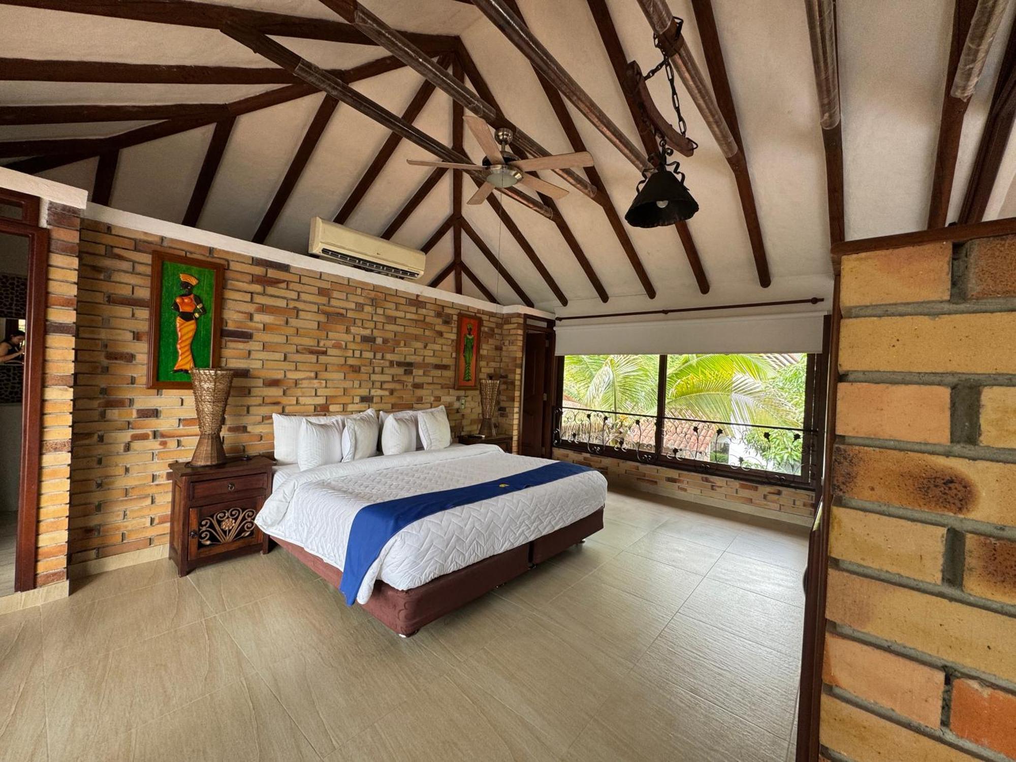 Hotel Boutique Villas De San Sebastian La Palmera Luaran gambar